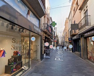 Local comercial en alquiler en Centre en Badalona