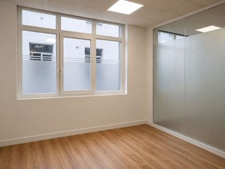 Oficina en alquiler en Centro - Ayuntamiento en Santander