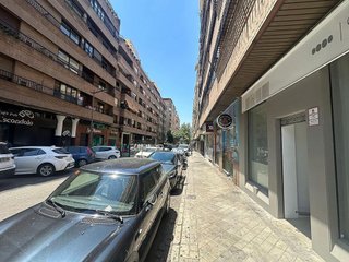 Local comercial en alquiler en Camino de Ronda - Rosaleda en Granada