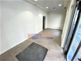 Local comercial en alquiler en Centro en Cáceres
