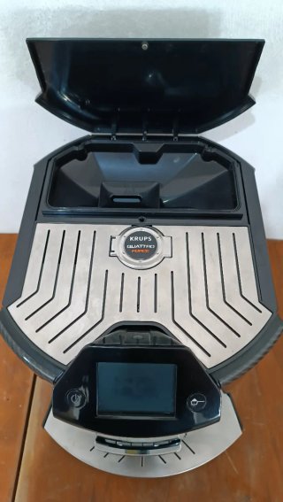 Cafetera Krups Batista New Age EA9078 - W36S1386