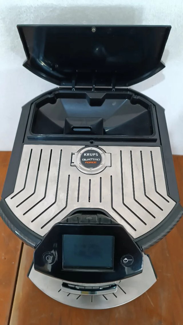 Cafetera Krups Batista New Age EA9078 - W36S1386