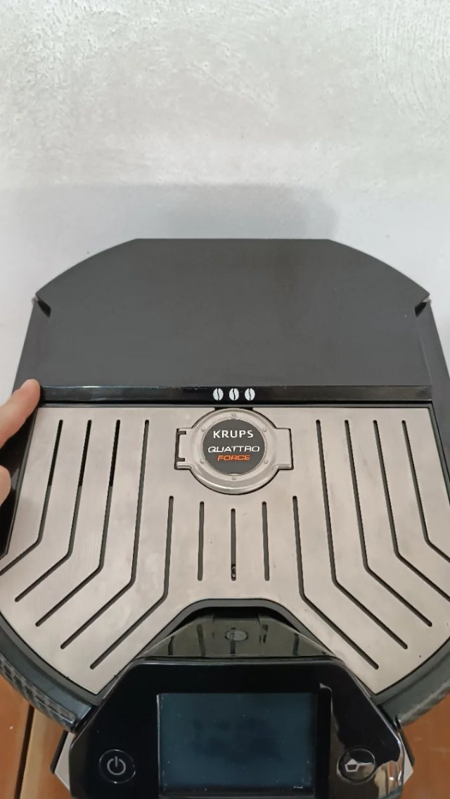 Cafetera Krups Batista New Age EA9078 - W36S1386