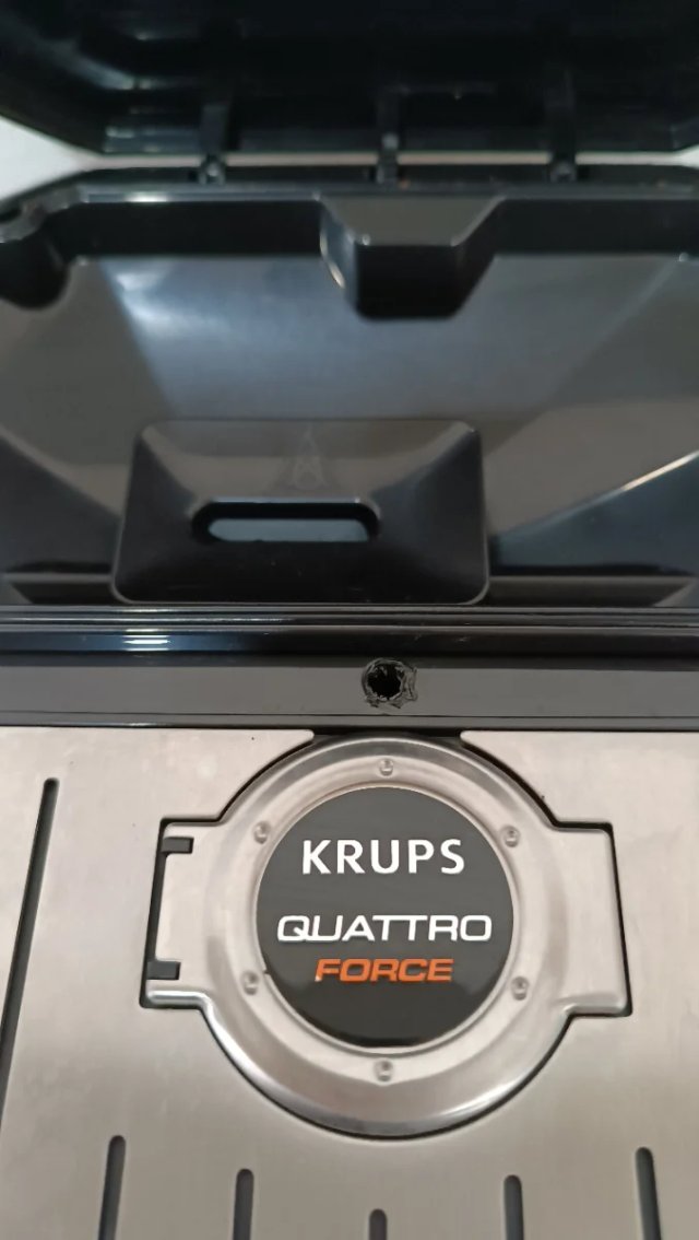 Cafetera Krups Batista New Age EA9078 - W36S1386