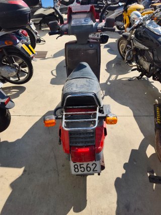Lote recambios Suzuki Lido
