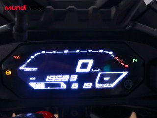 YAMAHA TRACER 7