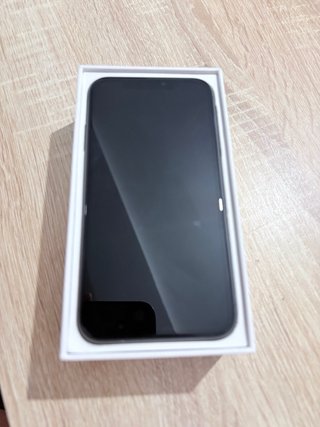 Móvil iPhone 11 64 gb