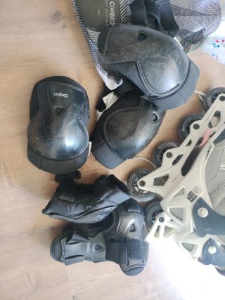 Patines Oxelo Talla 35-38 + Protecciones seguridad