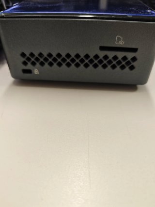 Intel NUC Mini PC Negro/Plateado