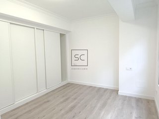 Piso en venta en Centro en Ferrol