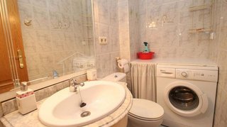 Piso en venta en Villayuventus-Renfe en Parla