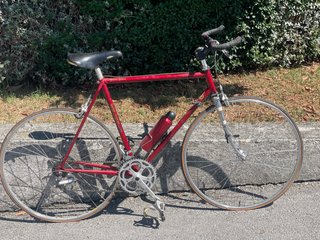 Bicicleta Zeleris Roja