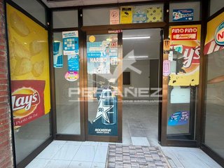 Local comercial en alquiler en Plaça Catalunya en Prat de Llobregat, El