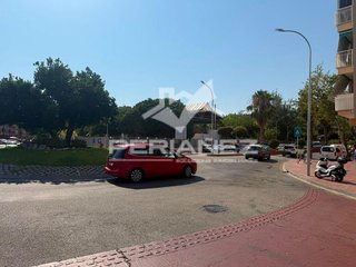 Local comercial en alquiler en Plaça Catalunya en Prat de Llobregat, El