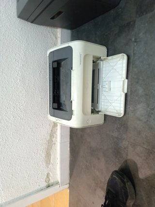 Impresora HP Negra y Blanca