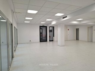 Local comercial en alquiler en Centre - Joan Prim en Granollers
