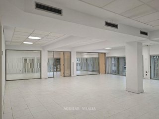 Local comercial en alquiler en Centre - Joan Prim en Granollers