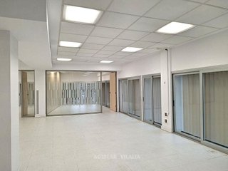 Local comercial en alquiler en Centre - Joan Prim en Granollers