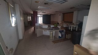 Local comercial en alquiler en Cappont en Lleida