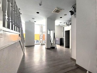 Local comercial en alquiler en Centro - Ayuntamiento en Santander