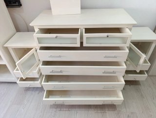 Muebles blancos salón/dormitorio