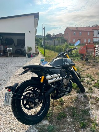 Moto Mondial Hps 125 - estilo naked o cafe racer