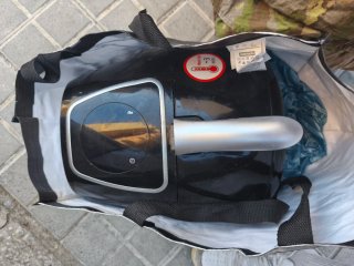 Robot de cocina negro