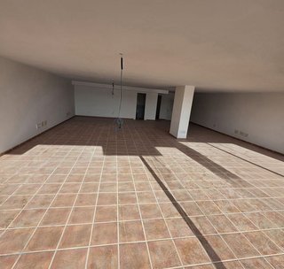 Local comercial en venta en Centro - La Vega Alta en Arrecife