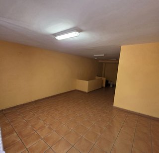 Local comercial en venta en Centro - La Vega Alta en Arrecife