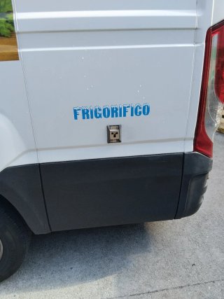 Furgoneta Iveco frigorífico