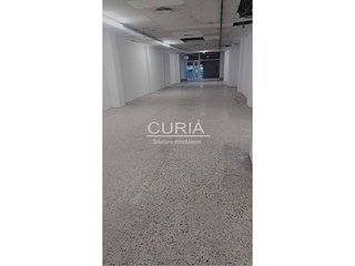 Local comercial en alquiler en Príncep de Viana - Clot -Xalets Humbert Torres en Lleida