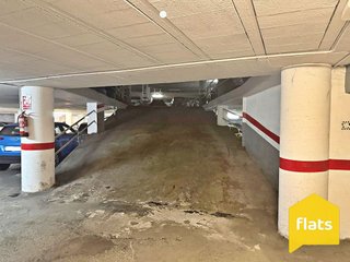 Garaje en alquiler en Riu en Santa Coloma de Gramanet