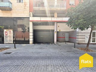Garaje en alquiler en Riu en Santa Coloma de Gramanet
