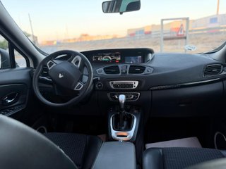 Renault Scenic 2012