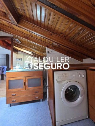 Piso en alquiler en Plaza España - Villa Pilar - Reyes Católicos - Vadillos en Burgos