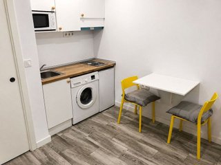 Local comercial en alquiler en Peñacastillo - Nueva Montaña en Santander