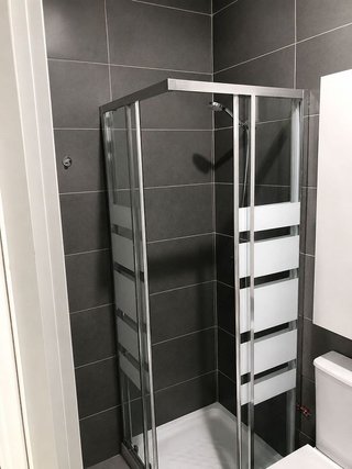 Local comercial en alquiler en Peñacastillo - Nueva Montaña en Santander