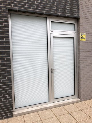 Local comercial en alquiler en Peñacastillo - Nueva Montaña en Santander