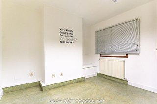 Local comercial en alquiler en Carballo