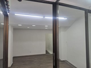 Local comercial en alquiler en Concepción en Madrid