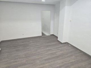 Local comercial en alquiler en Concepción en Madrid