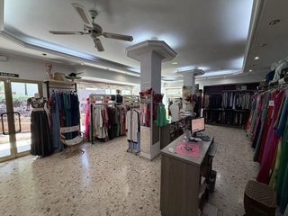 Local comercial en alquiler en Zona Miraflores en Marbella