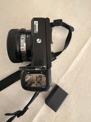 Sony Alpha A6100 + 16-50mm (238 disparos)