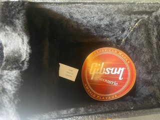 Estuche Rígido Gibson Acoustic