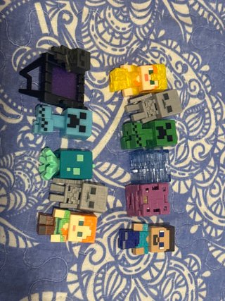Figuras Minecraft Kinder Sorpresa