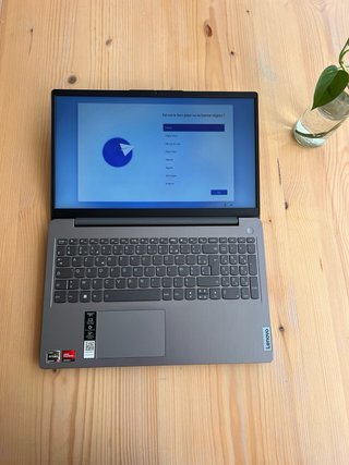 Ordenador Lenovo Gris - Como Nuevo