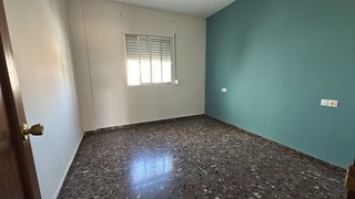 Piso en venta en Torreperogil