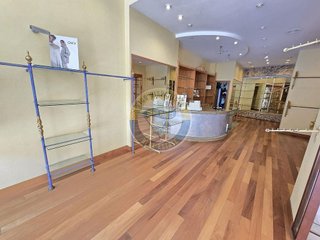 Local comercial en venta en Baiona