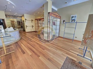 Local comercial en venta en Baiona