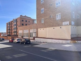 Local comercial en venta en Polígono - Carrefour en Ávila